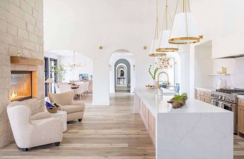 Round Top Villa | Ultra-Luxe Escape | Sleeps 16 | Minutes to RT
