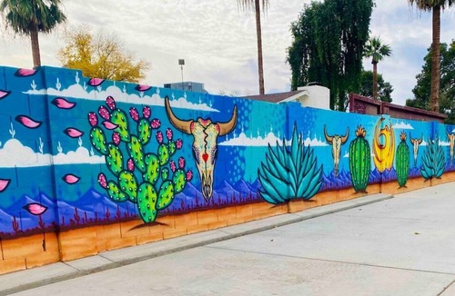 Camelback East House | Walkable Historic Phoenix Casita + Private Pool