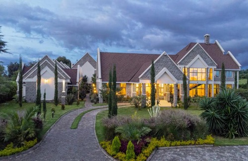 Nanyuki Hotel | WOODSY Resort