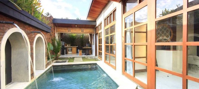 1-Bedroom Almero Villa with Private Kitchen & Private Pool in Gianyar
