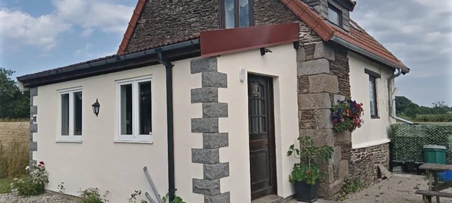 1 bedroom Secluded Normandy countryside cottage in Cuves