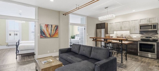 124 Hurontario Unit 1 in Collingwood