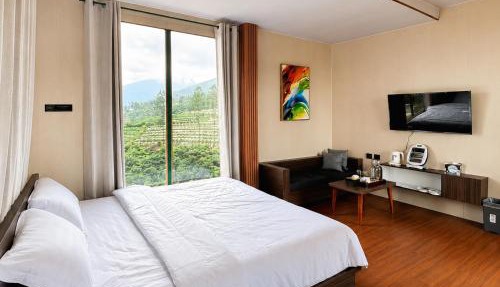 1440 MDPL Villa & Resort in Wonosobo
