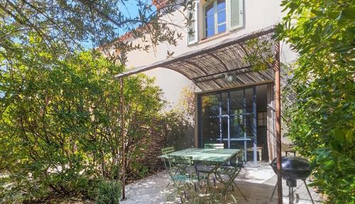 2 Bedroom Awesome Home In Saint-Laurent-De-La-Ca in Saint-Laurent-de-la-Cabrerisse