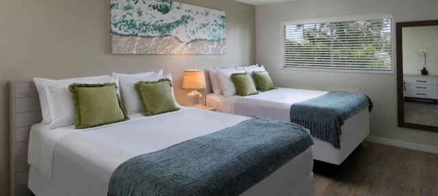 2 Spacious Garden Suite w/Kitchenette | Outdoor Pool + Beach Access in Islamorada
