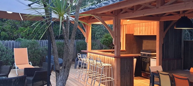 200 meters from the beach: VILLA IN THE CENTER of Cap Ferret, beautiful garden with trees in Lege-Cap-Ferret