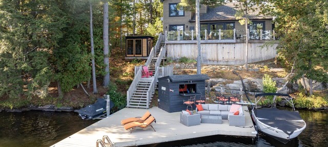 3+ bdrm, 3 bath, Bunkie, Luxury, Lake Muskoka, Miles of boating on the Big 3! in Gravenhurst