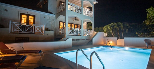 ☆ 3Bdrm 3.5 Bath Private Home w Brand New Pool Steps to Beach in Colleton