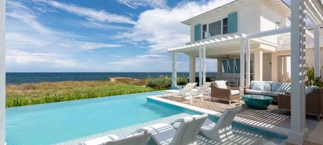 4 BR All-Inclusive Villa @ Ambergris Cay: Carpe Diem in Big Ambergris Cay