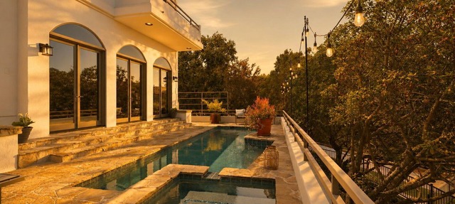 4BR Luxury Home with Private Pool & Jacuzzi in Los Angeles