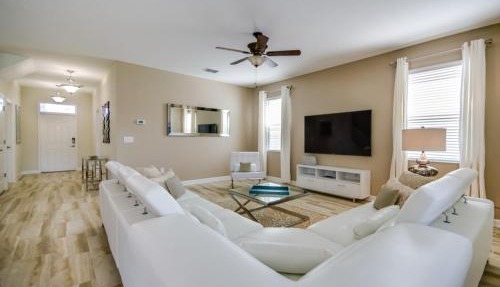 6 Bed 6 Bath Champions Gate Golf Resort! villa in Davenport