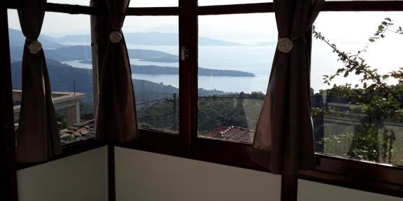 Atrium - Lafkos in Lafkos