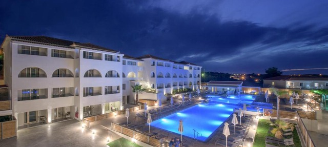 Azure Resort & SPA in Tsilivi