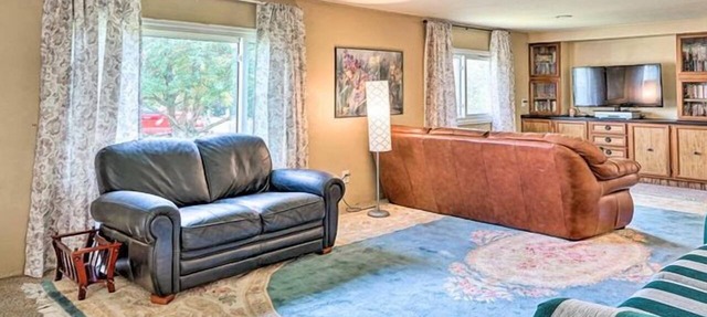 Basecamp 6 bed Home near Power Plant, Glendo in Wheatland