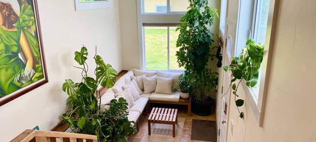 Beautiful Bright Remodel Minutes from Downtown in Anchorage