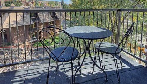Beautiful Hotel in Durango 1BD in Durango
