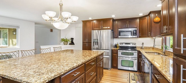 Beautiful private home 25 minutes from Seattle & close to Puget Sound Ferries. in Everett