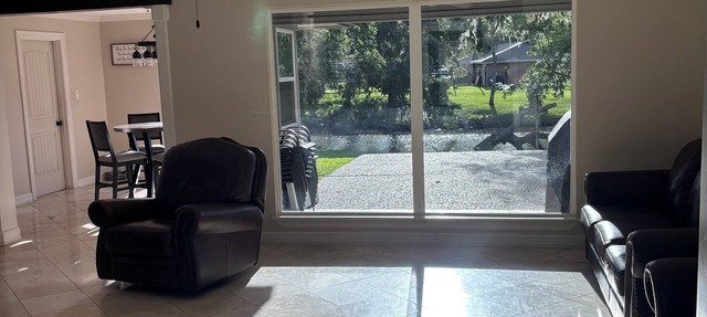 Beautiful spacious home located on the Bayou.n25 min.from beach 55 from Houston. in Clute