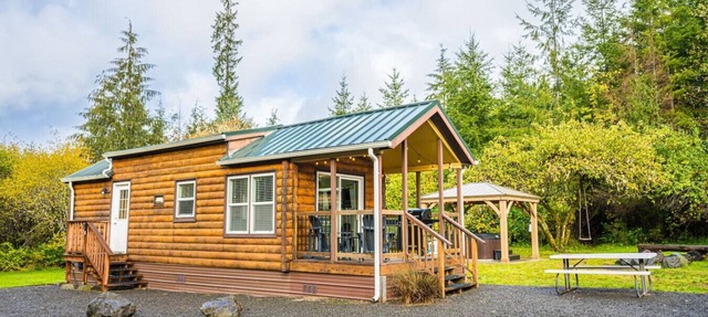 Beaver's Den: Private & Cozy Experience in Beaver