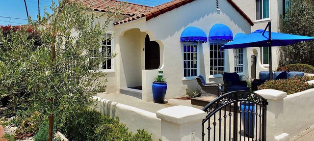 Belmont Shore, 2 Blocks to Beach, Sleeps 6 in Long Beach