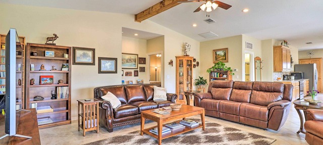 Bertram Ranch Property w/Patio & Gas Grill! in Bertram