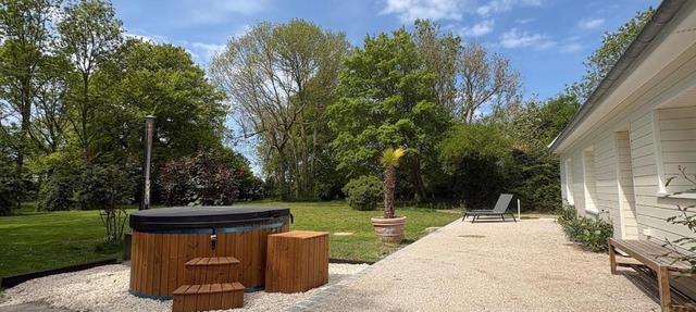 Bienvenue au gîte du grand cèdre in Saint-Martin-le-Gaillard