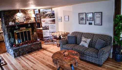 Brook Road Inn in Goshen