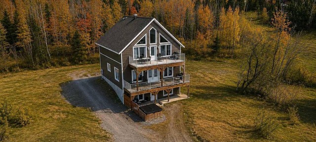 Spa and River View | Le Haut-Perche in Petite-Rivière-Saint-François