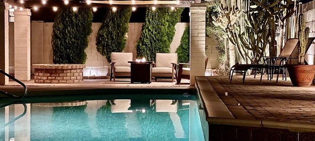 Cactus House - Spacious home & pool next to mountains and close to everything in Phoenix