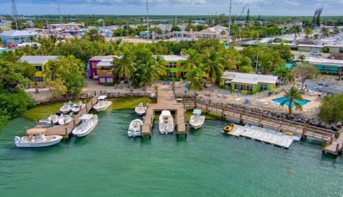 Captain Pip's Marina & Hideaway in Marathon