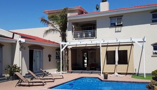 Carmel Huys in Cape Town