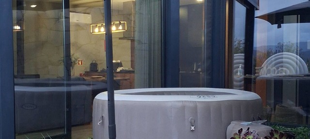 Chalet 'Casas Dos Jarros' with Mountain View and Private Jacuzzi in Terras de Bouro