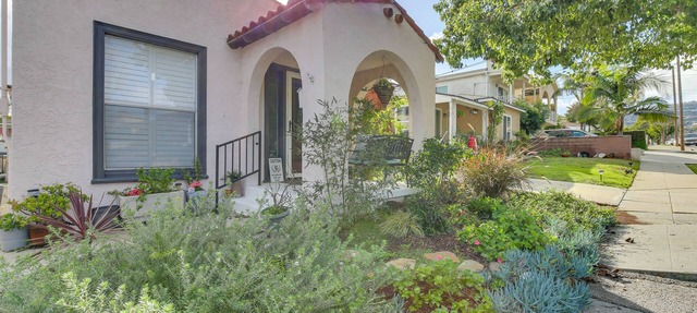 Charming Bungalow Near LA Waterfront & Beaches in San Pedro