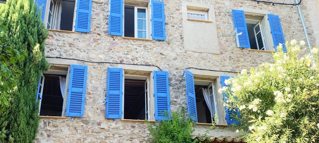 Charming house in a Provençal village, 20 minutes from the beach in Pierrefeu-du-Var