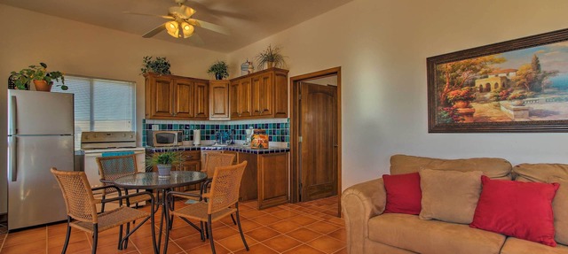Charming Las Conchas Home w/Patio: Steps to Beach in Puerto Peñasco