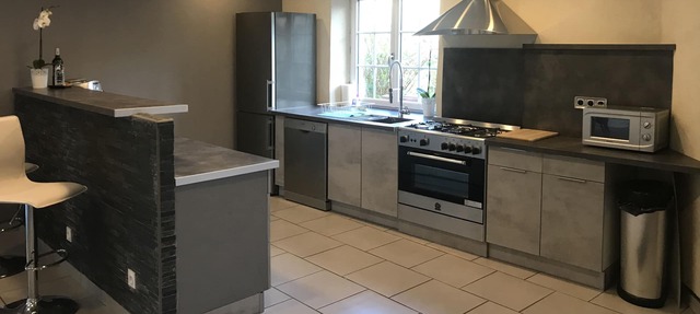 Charming stone cottage in the heart of vic le comte in Vic-le-Comte