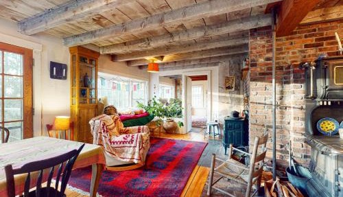 Chic Group-Friendly Getaway! 8 Mi to Montpelier in Plainfield