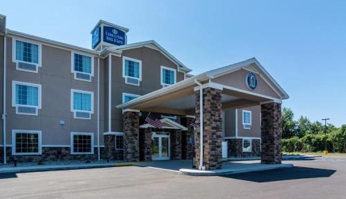 Cobblestone Hotel & Suites - Torrington in Torrington
