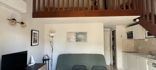 Comfortable villa, garden, parking in quiet residence 800m from the beach in Fleury