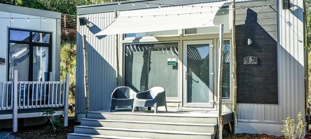Contemporary Mesa Accommodation Ideal for Glamping in Colorado in Mesa