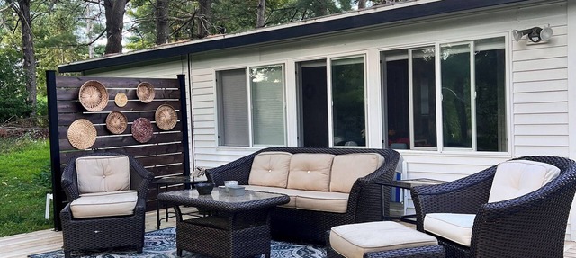 Cottage on the river in Black River Falls