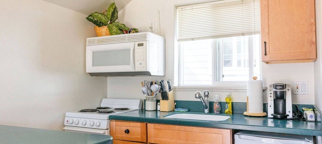 Cottages on Monastery – A Downtown Sitka Retreat in Sitka