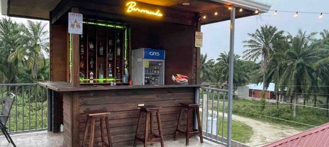 Cozy 2-bedroom hotel with AC and WiFi in fantastic Tela in Tela