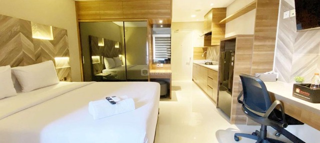 Cozy and Comfort Stay Studio Sentraland Semarang Apartment By Travelio in Semarang