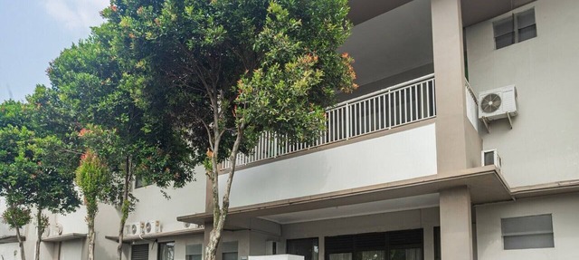 Cozy Double Escape W/Free WiFi and Parking in Bogor