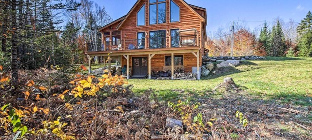 Cozy & Peaceful Waterfront Cabin on Porter Lake! in New Vineyard