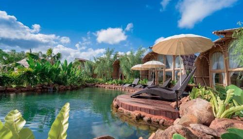 Curve Villas Boutique Resort in Tanah Lot