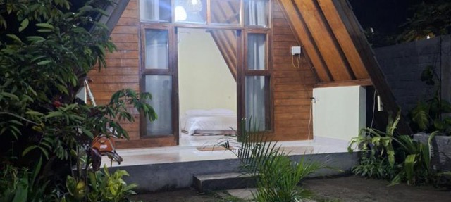 D' ROSTA Bungalow in Masbagik