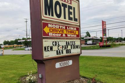 Davis Motel in North Lima