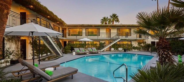 Descanso Resort, A Men's Resort in Palm Springs